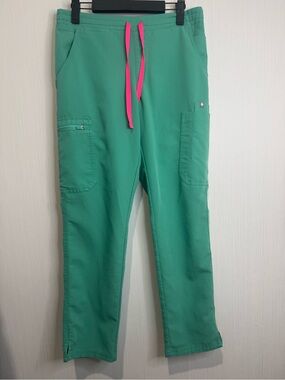 FIGS SCRUB PANTS. Surgical Green. Small Petite. No flaws noted.